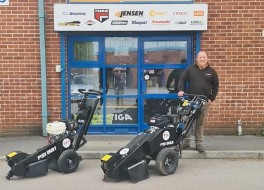 Elmstar's Jason Wignall with stump grinders