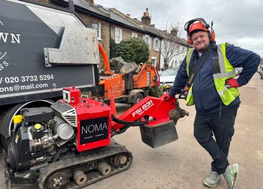 Liam Simpson, Noma Ltd. With his FSI B31-980 Remote